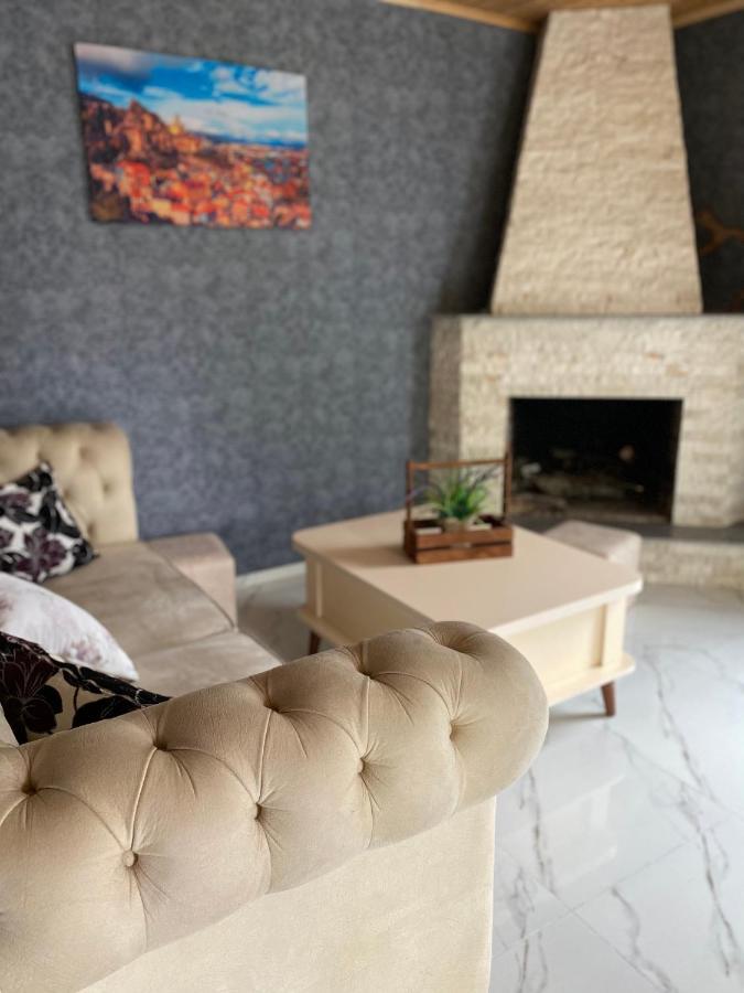 Buo'S Guest House Borzsomi Kültér fotó